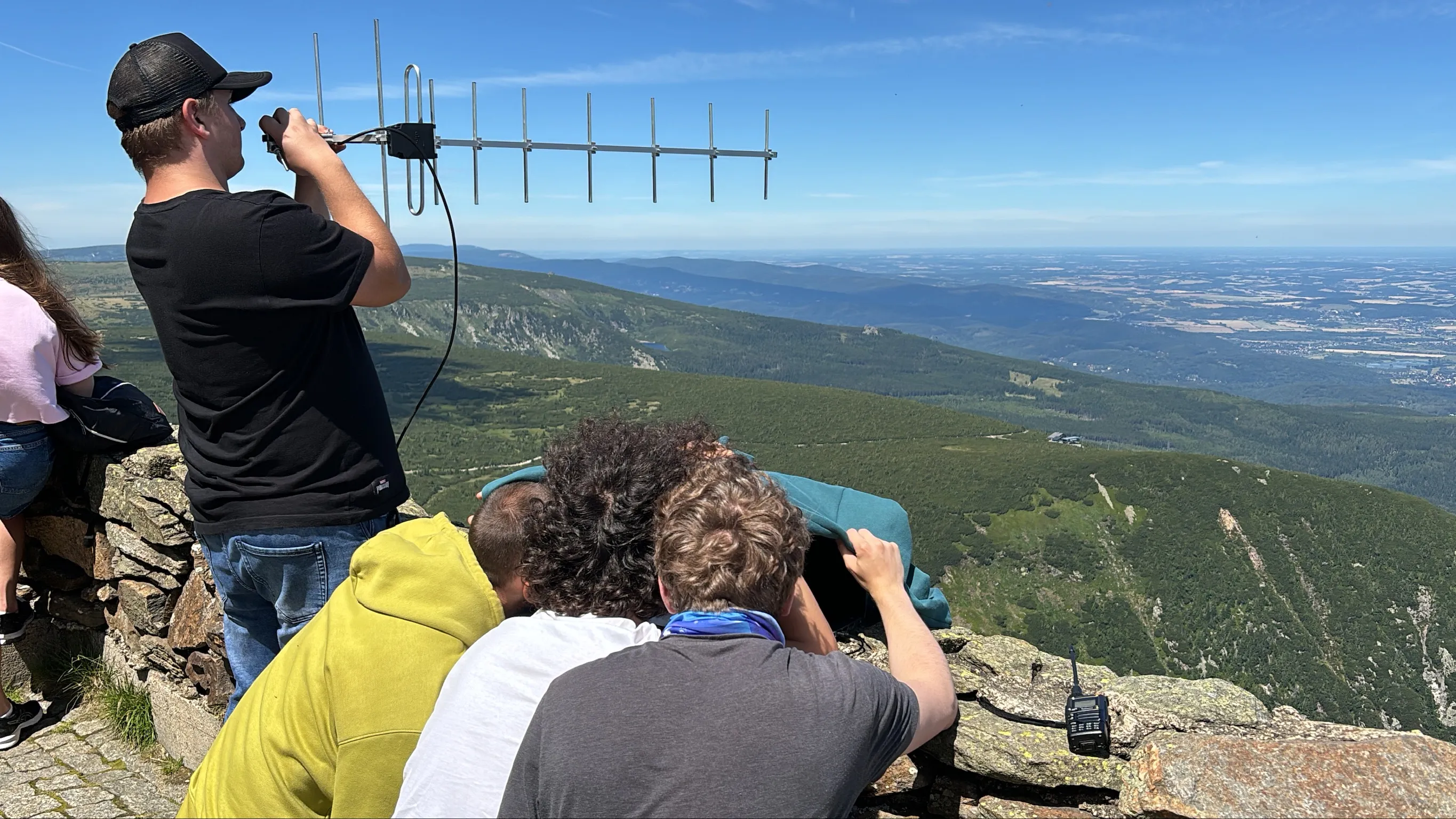 Breaking Boundaries: 140km LoRa Transmission